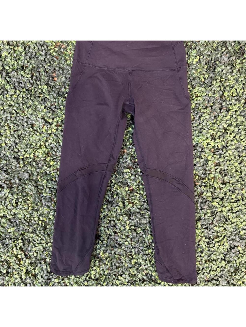Lululemon performance leggings size 6